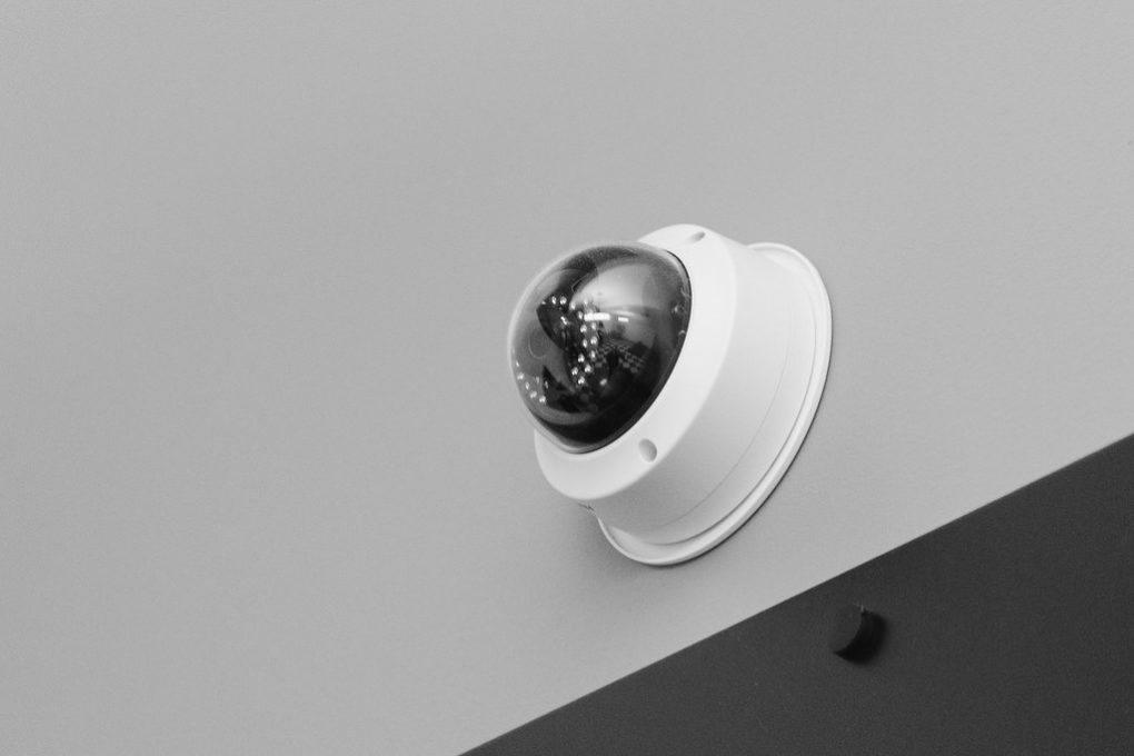 what-you-need-to-know-about-smart-home-security-systems-all-peers